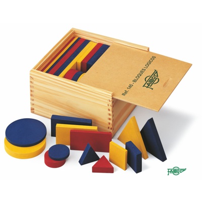 conjunto bloques logicos madera prensada
