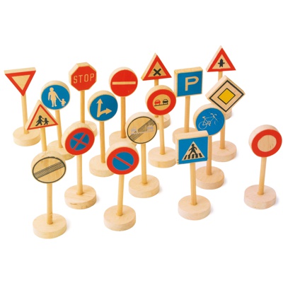 set 18 seâ¥ales de trafico de madera