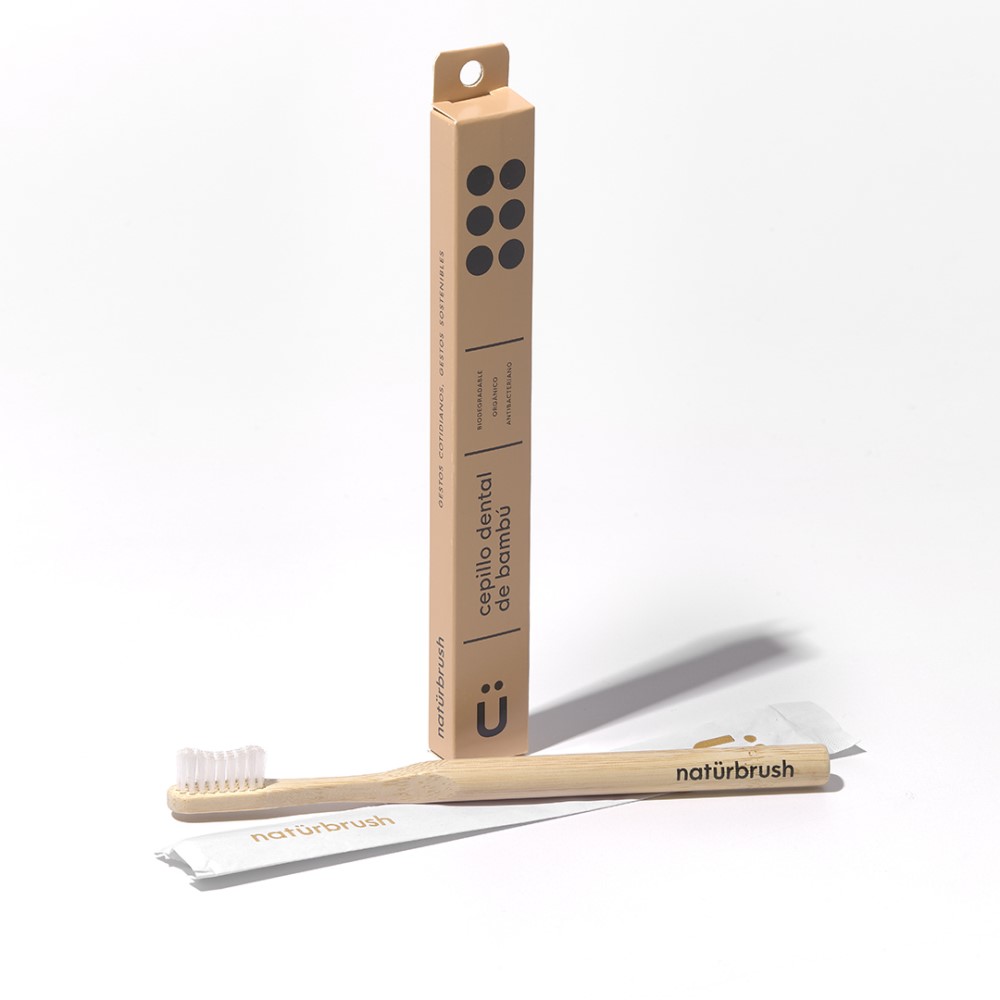 Cepillo dental de bambú natural NaturBrush 