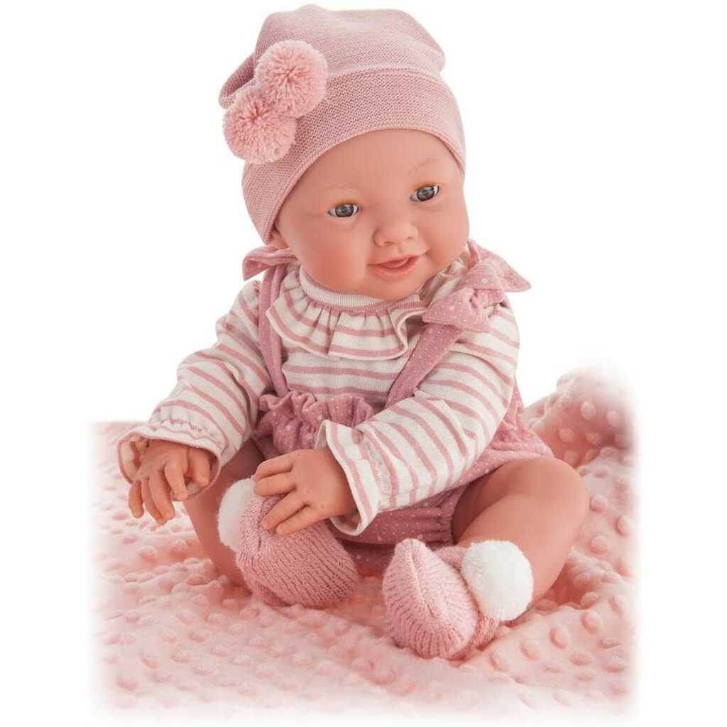 recién nacida mia hace pipí con manta 42cm