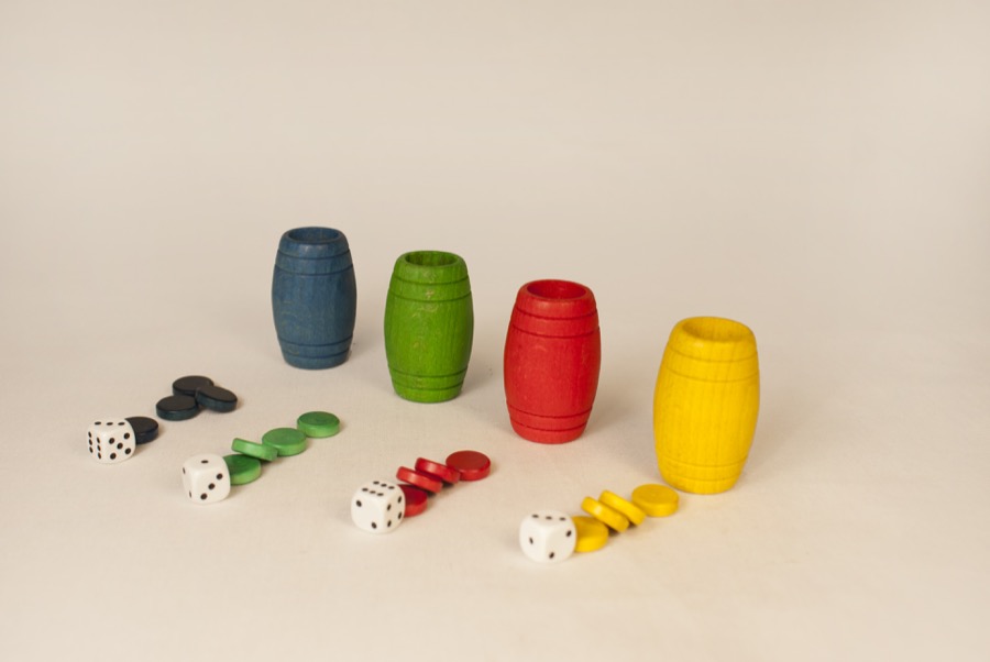 ACCESORIOS PARCHÍS 4 COLORES