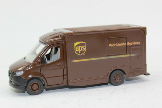 MERCEDES BENZ SPRINTER UPS