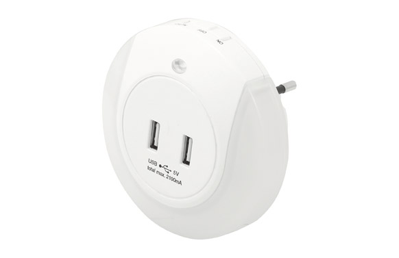 ADAPTADOR CON DOBLE USB 2.CON LUZ