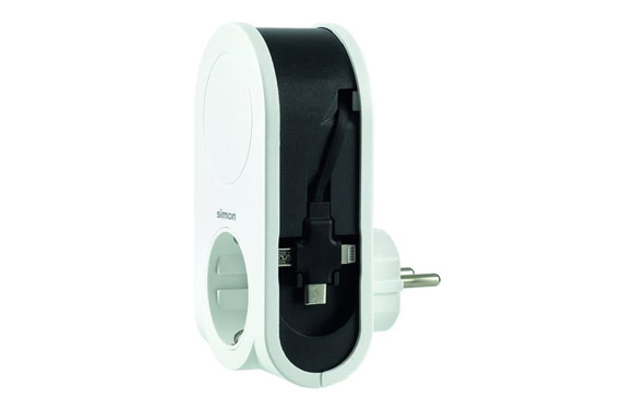 ADAPTADOR 3 CLAVIJAS USB+1BLANCO / NEGRO