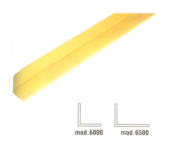 CANTONERA 6000-25X25X1.3 ALUM. PLATA