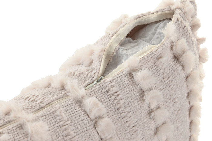 COJIN POLIESTER 45X45 420G.CHENILLA BEIG 3