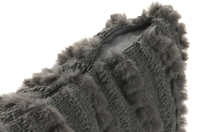 COJIN POLIESTER 45X45 420G.CHENILLA NEGR 3