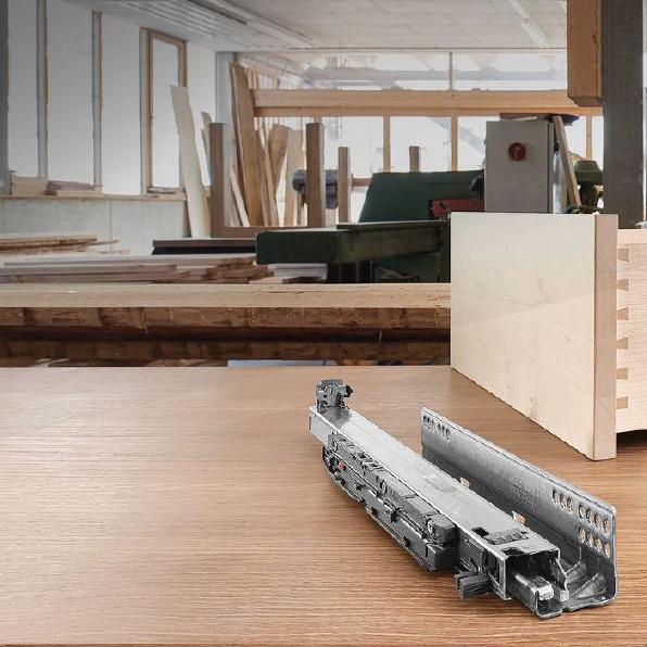 GUIA P/CAJON 760H MOVENTO        350MM 6