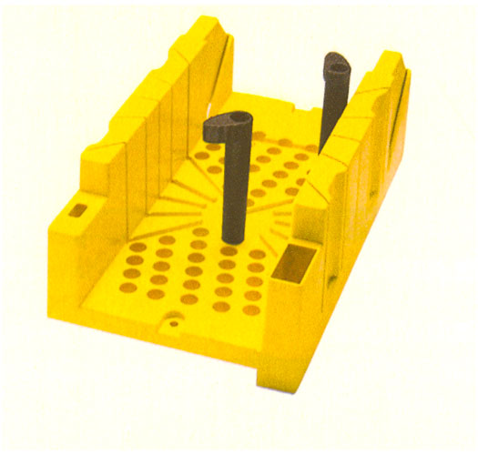 INGLETEADORA DE PLASTICO    1-20112