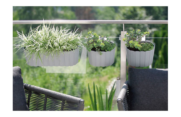 JARDINERA REDONDA COLGANTEé 14.4 X 13 CM