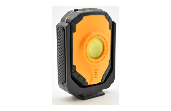 LINTERNA LED PROFESIONAL R1000 LUMENS 70
