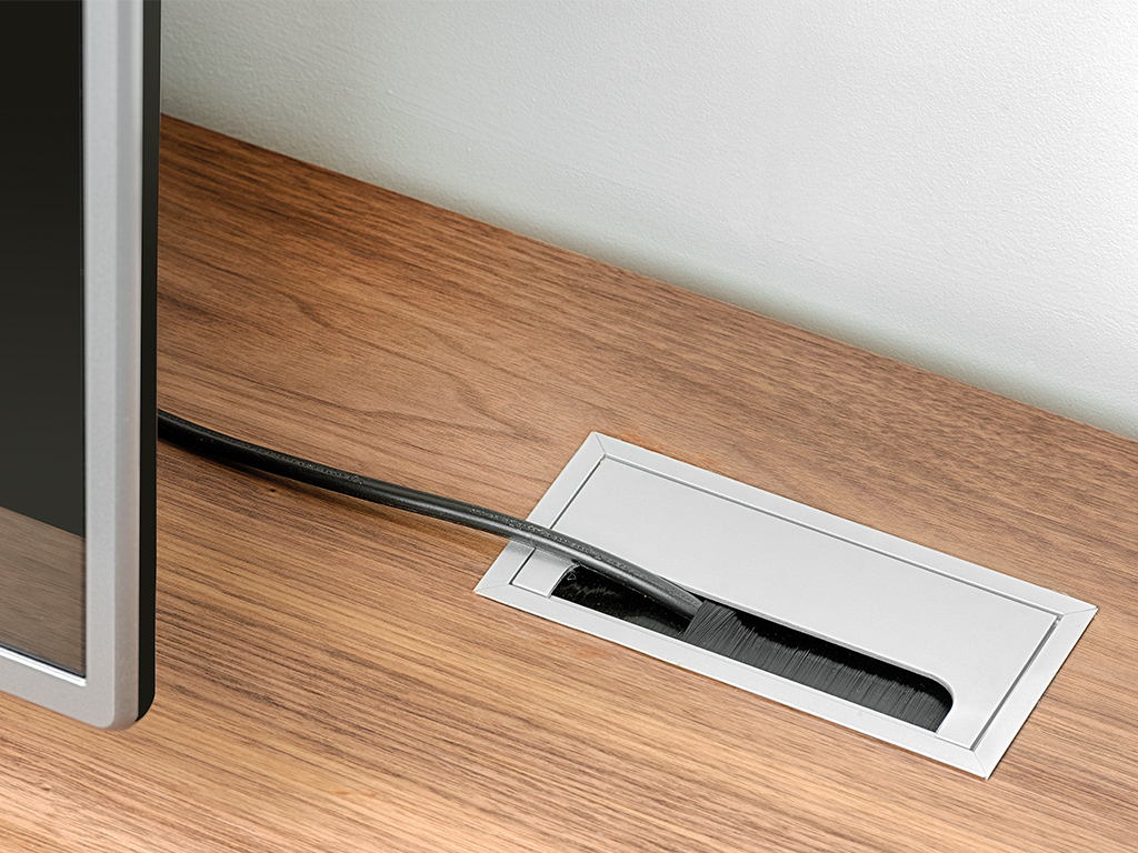 TAPA PASACABLE QUADRUM 160X80 5010062 2