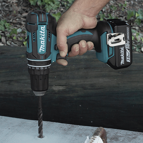 TALADRO COMBINADO 18V 4.0AH   DHP482RME 3