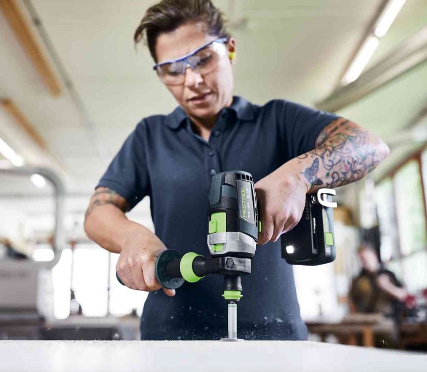 TALADRO ATORN.PERC.TPC 18/4      577247 3