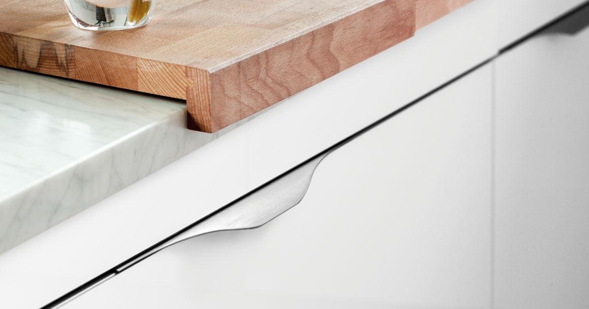 TIRADOR VIEFE NOMA  0254128L613 BRON.ANT 3