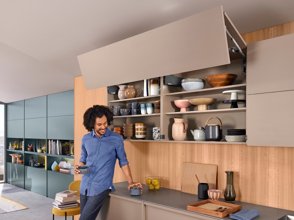 COMPAS AVENTOS HF TOP 22F2500 M.2700-13500 BLANCO - BLUM