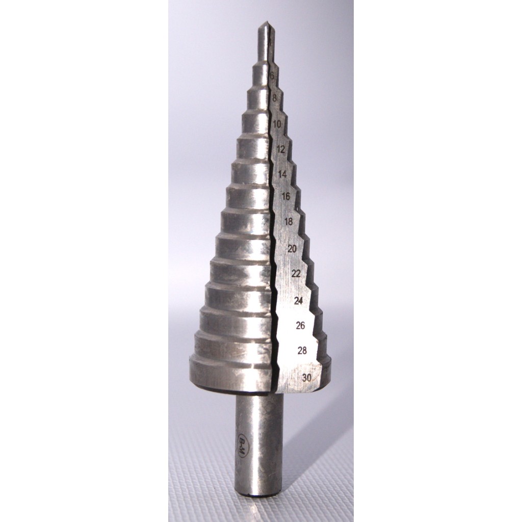 BROCA ESCALONADA HSS      4 A 30 MM