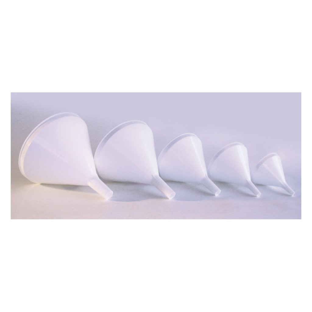 EMBUDO PLASTICO           é 19 X 20 CM