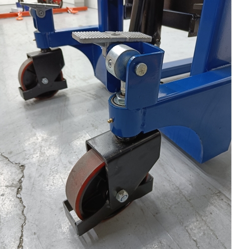 Apilador manual 1.000 Kg a 1.000 mm 5