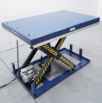Mesa elevadora eléctrica 2.000 kg. Plataforma de 1300 x 1000 1