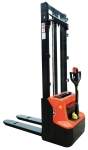 Apilador eleva 1.200 Kg a 3.500 mm 1