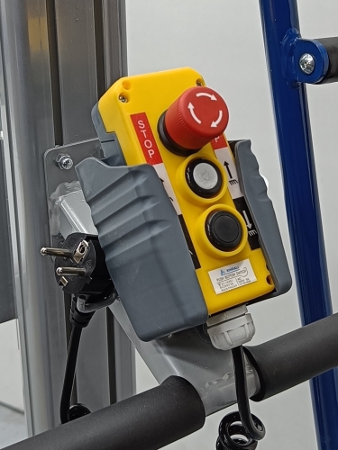 Apilador eléctrico 150 kg a 1.520 mm 5