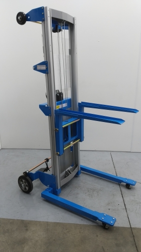 Apilador aluminio eleva a 2.500 mm 5