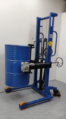 Apilador rotador de bidones con sistema de pesaje ATEX 2GD para Atmósferas Explosivas 2