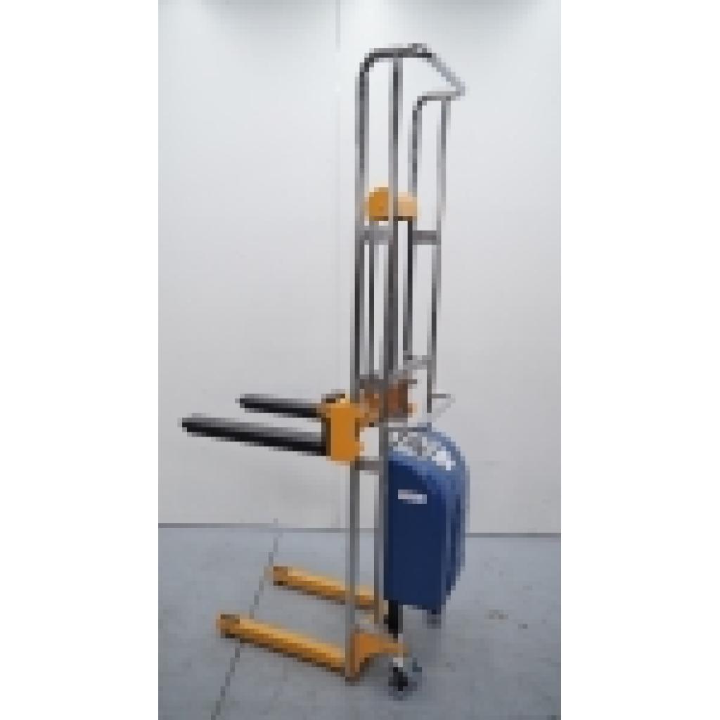Apilador eléctrico 400 Kg elevación uñas 2.000mm