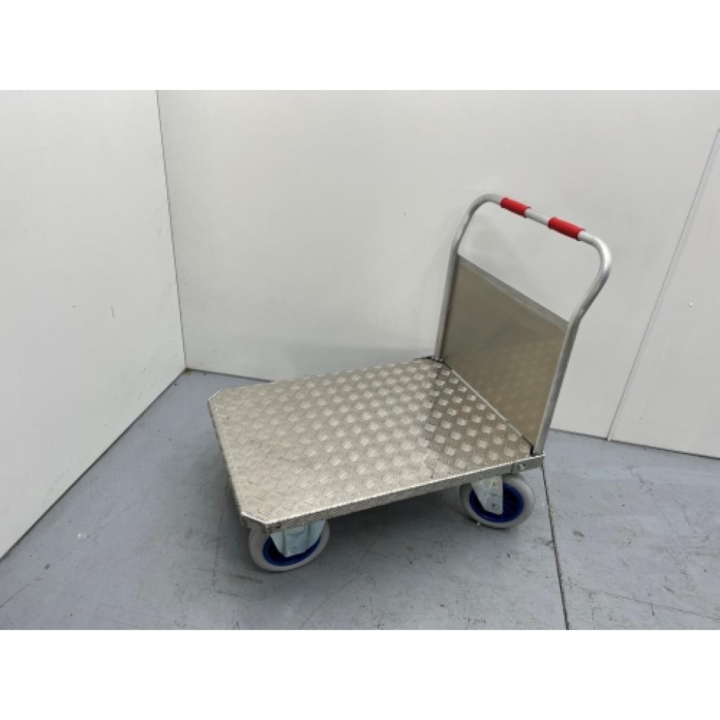 Plataforma aluminio 1.000 x 705. Ruedas impinchables
