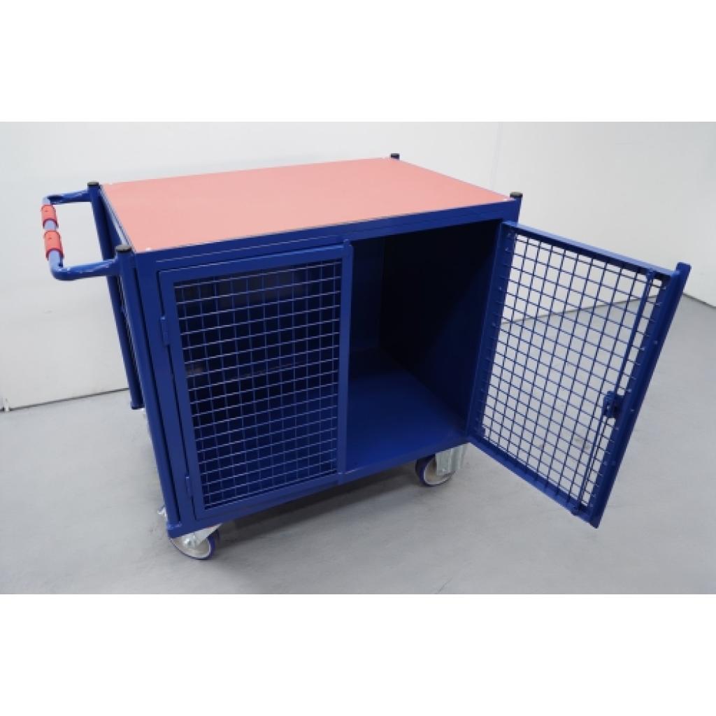 Mesa rodante cerrada malla 6