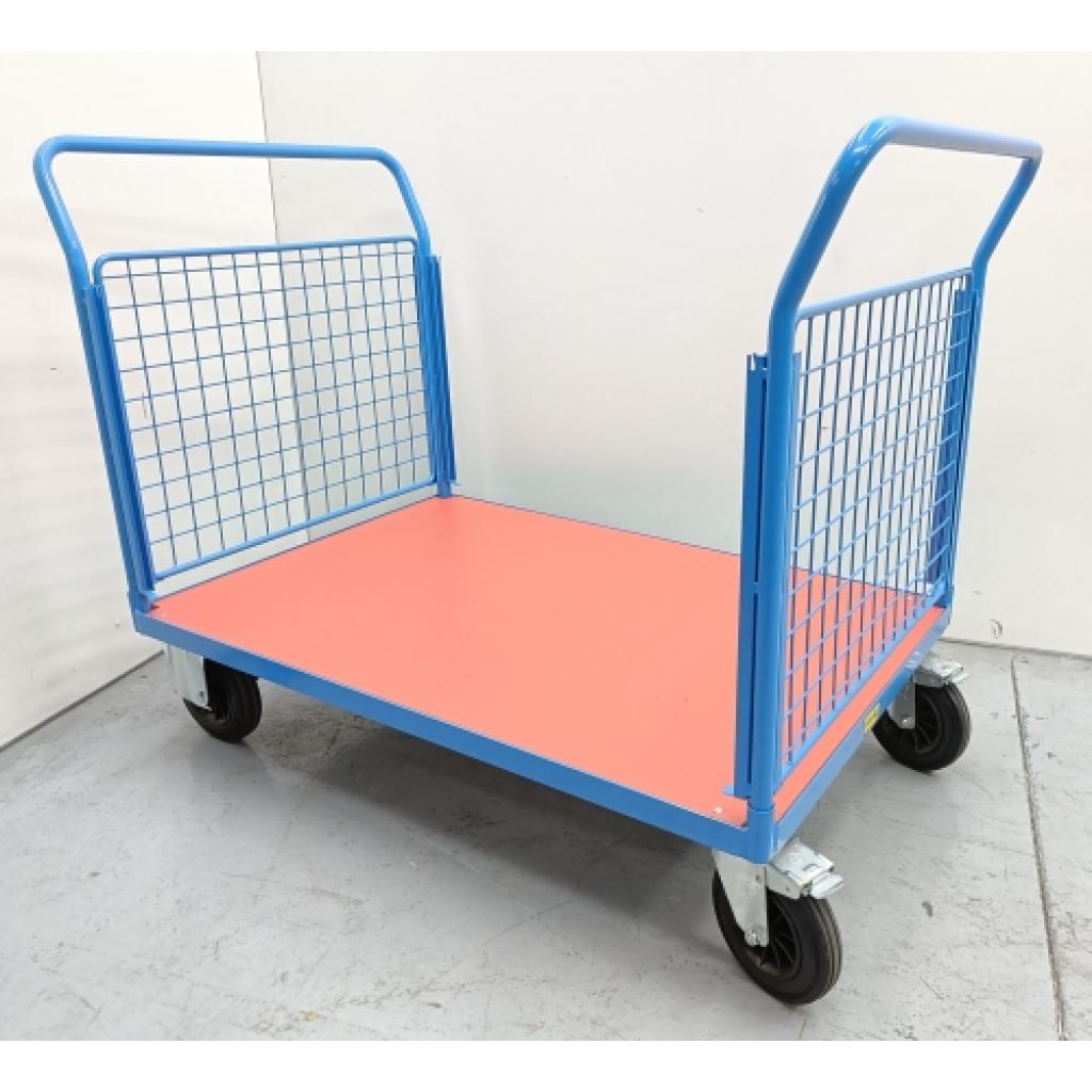 Plataforma malla 1.200 x 800. Ruedas macizas 3