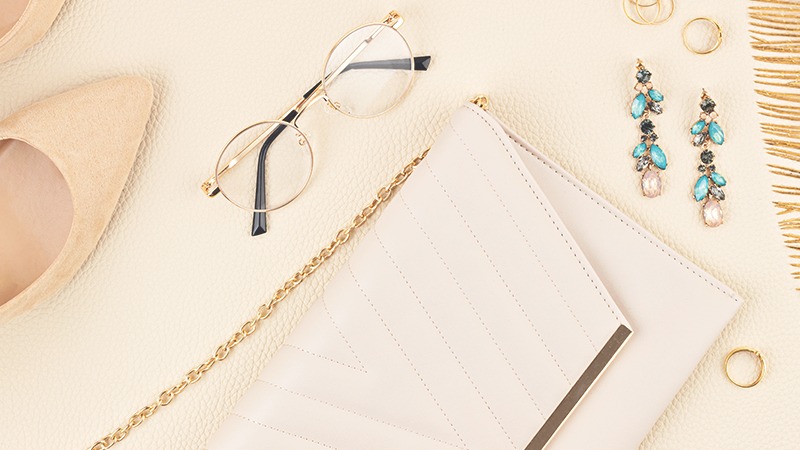 Complementos y Accessorios