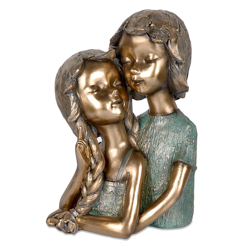 PAREJA 19.5X28X15CM ABRAZADA TONOS DORADOS