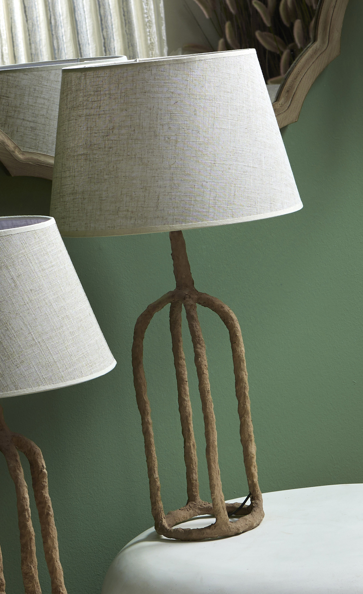 LAMPARA SOBREMESA PAPEL MACHE ASIM MARRON 40X72CMS