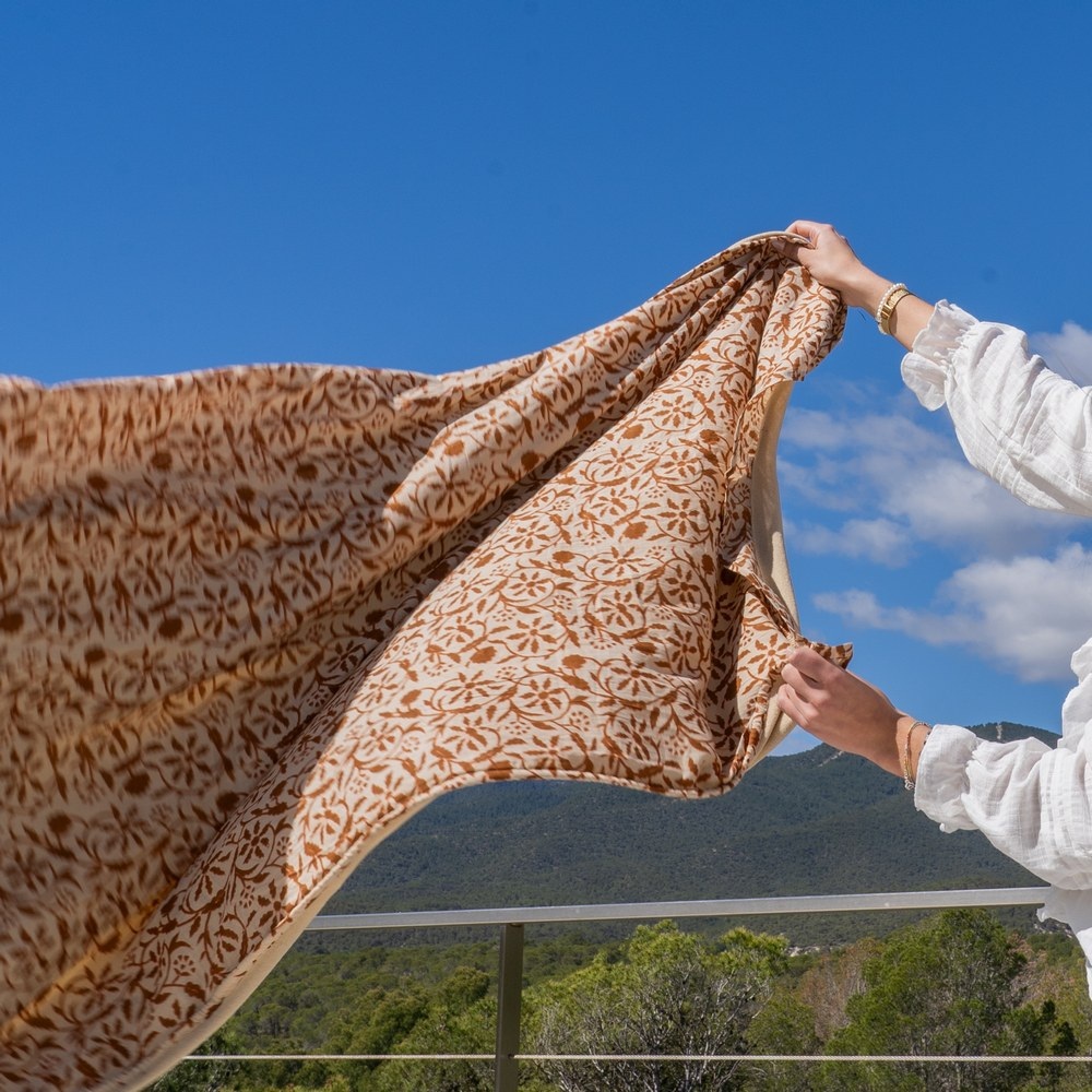 FOUTA BEIGE-MARRÃ Â N 100% ALGODÃ Â N 90 X 18 2