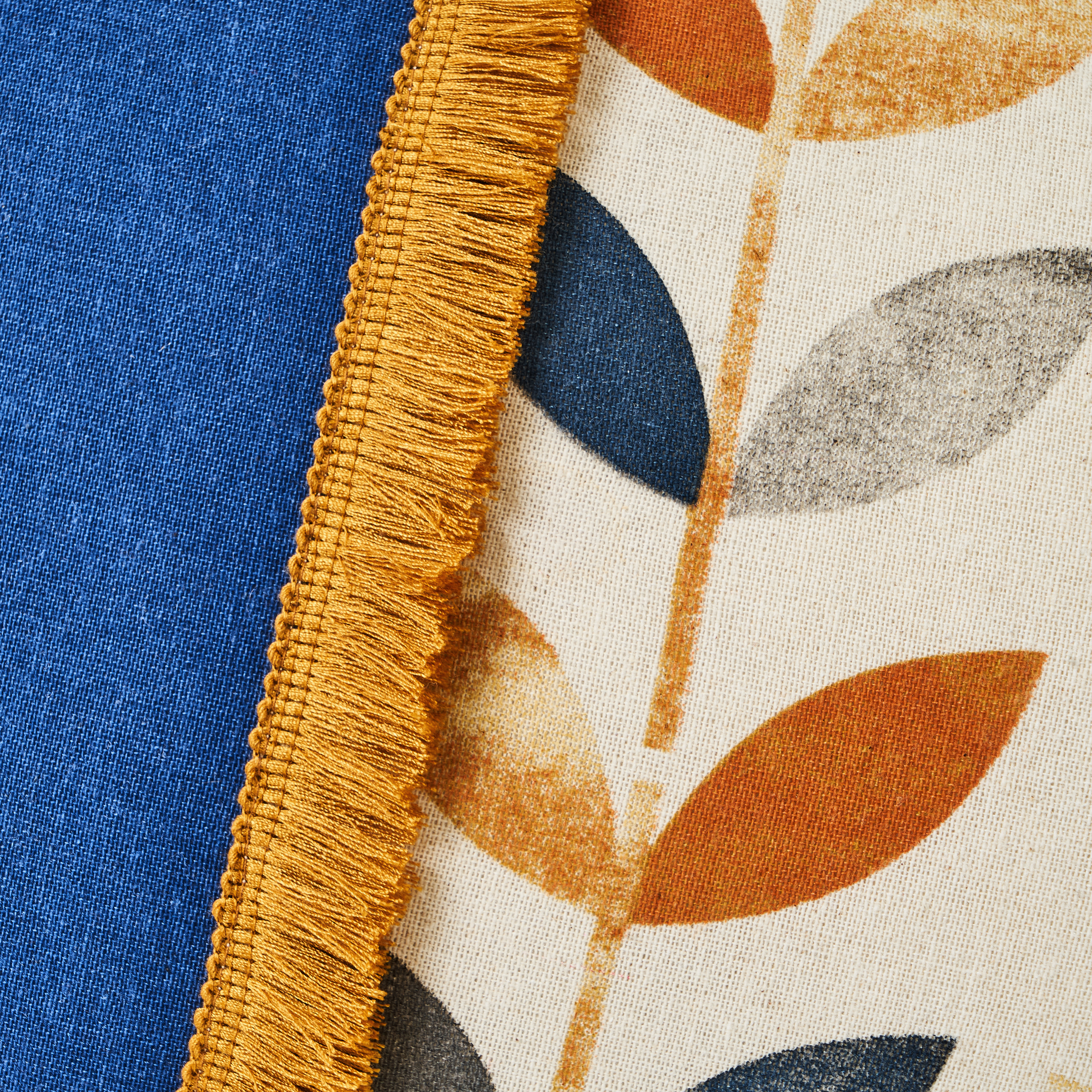 COJIN TEJIDO PLANO 2/C IMPRESO EARS 50X30CM 2