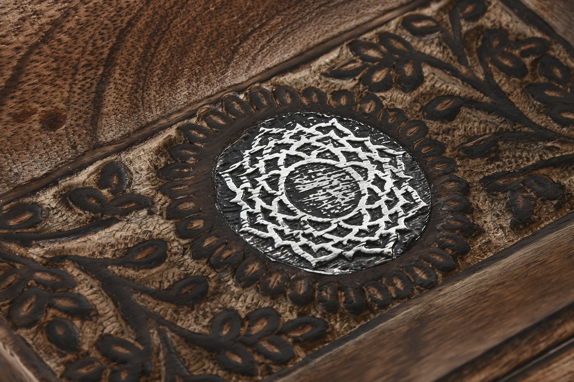 BANDEJA VACIABOLSILLOS MANGO METAL 26X15X4CM MANDA 3