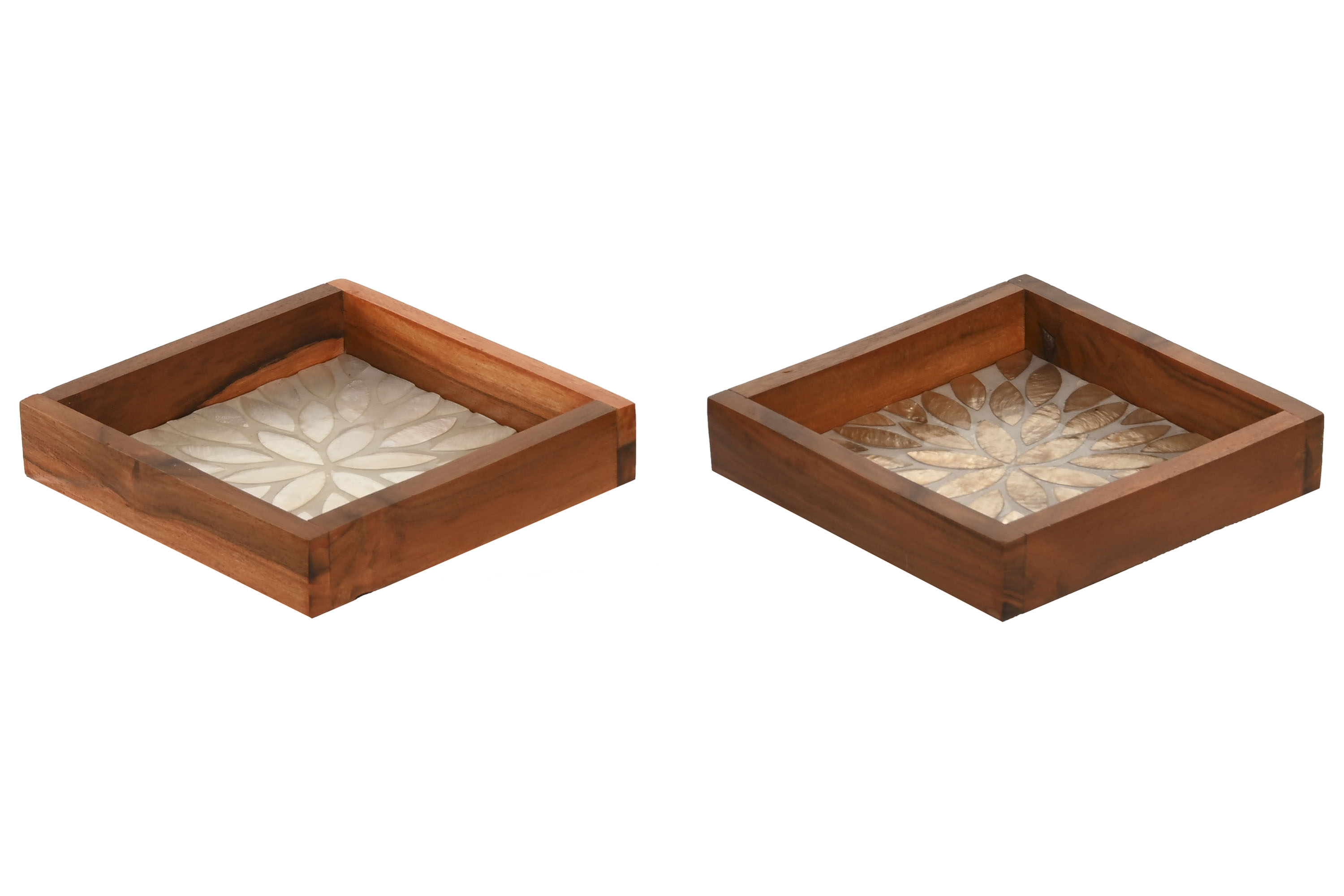 BANDEJA VACIABOLSILLOS TECA CAPIZ 15X15X3 2 SURT.