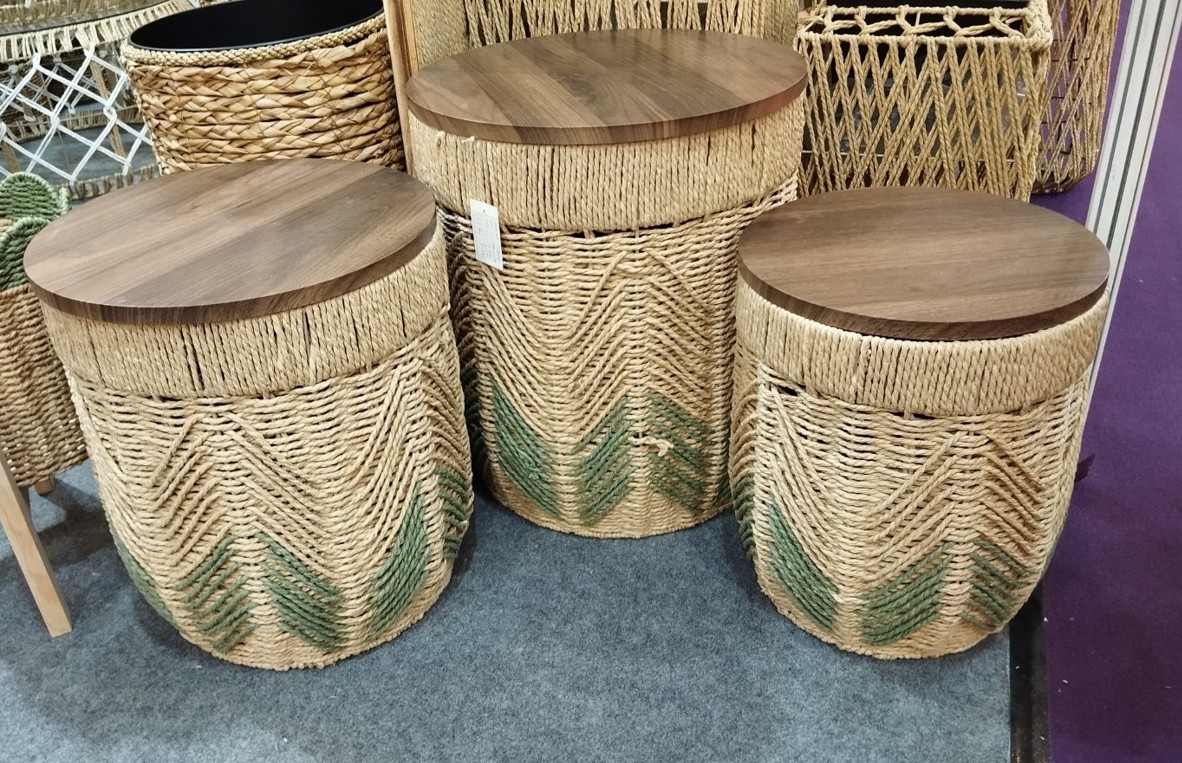 MESITA AUXILIAR  FIBRA MDF 35X35X40 ESPIGA 2