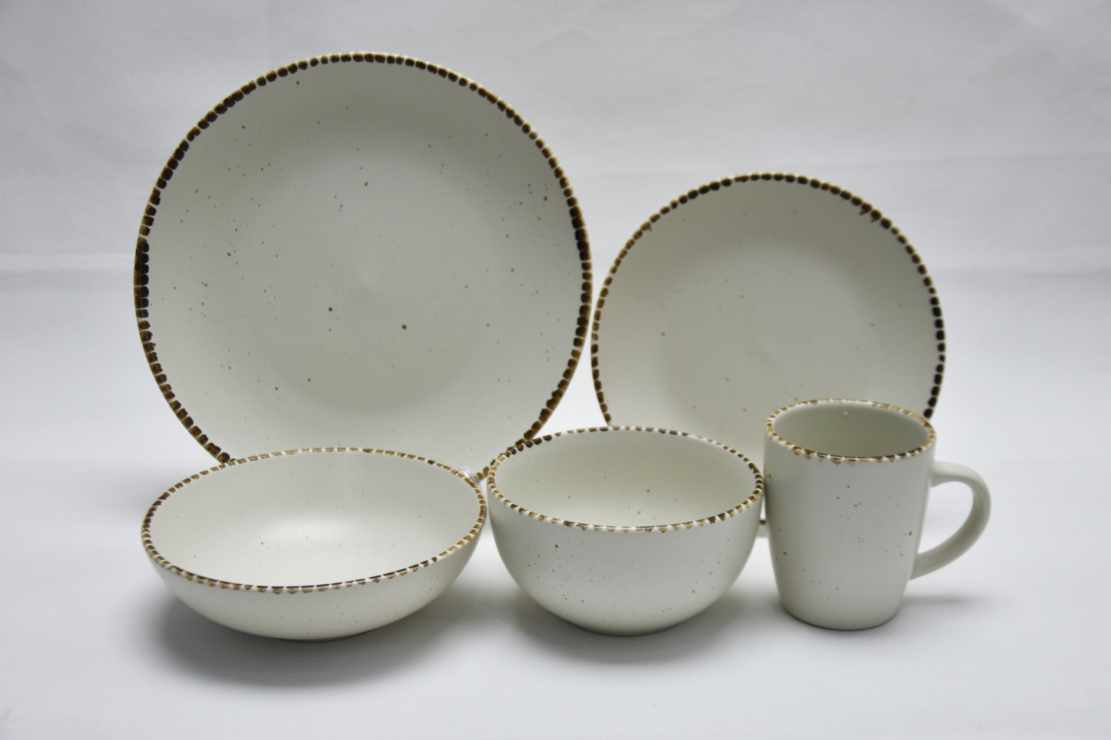 BOL GRES 14,5X14,5X7,5 BEIGE 4