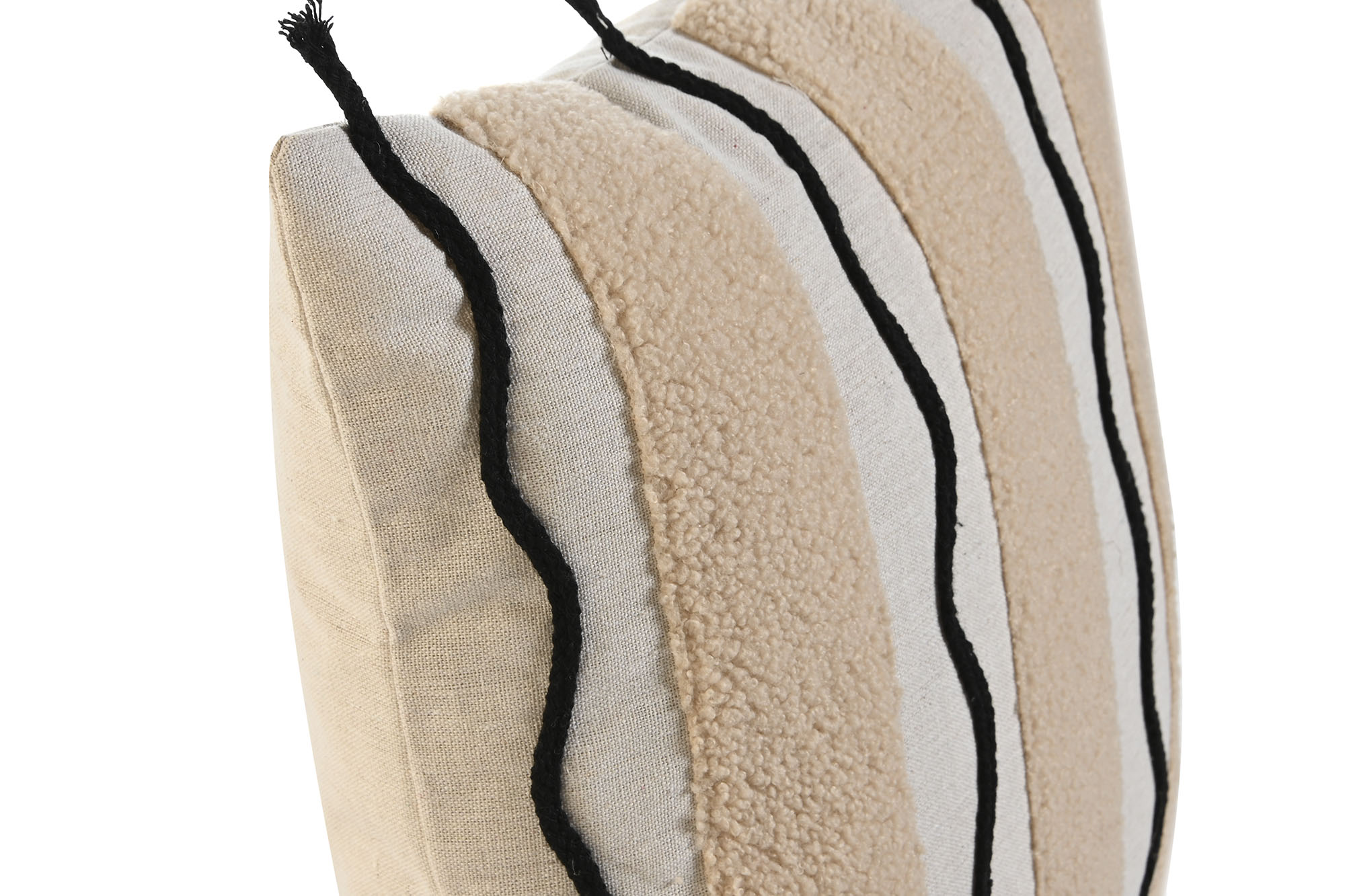 COJIN ALGODON 45X45CM APLICACIONES BEIGE 2