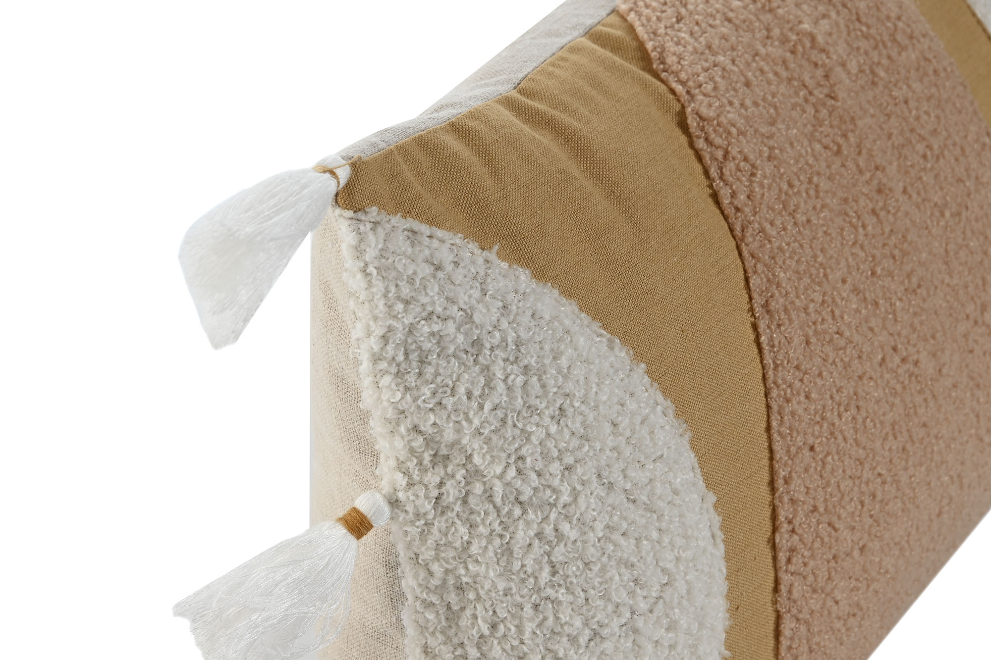 COJIN ALGODON 50X8X30 380GR CON APLICACIONES 2