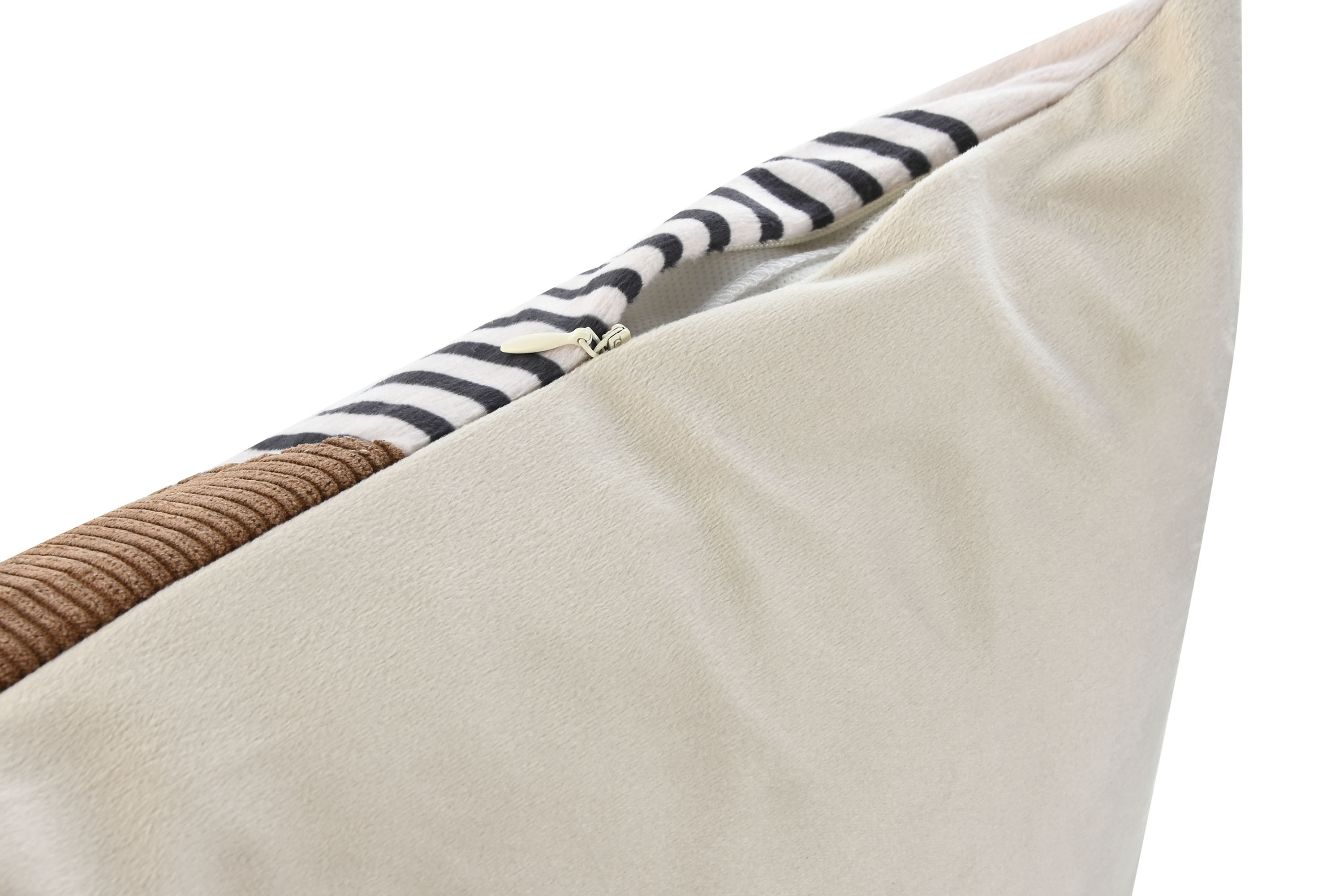 COJIN TERCIOPELO 50X30 380 GRS PATCHWORK BEIGE 3