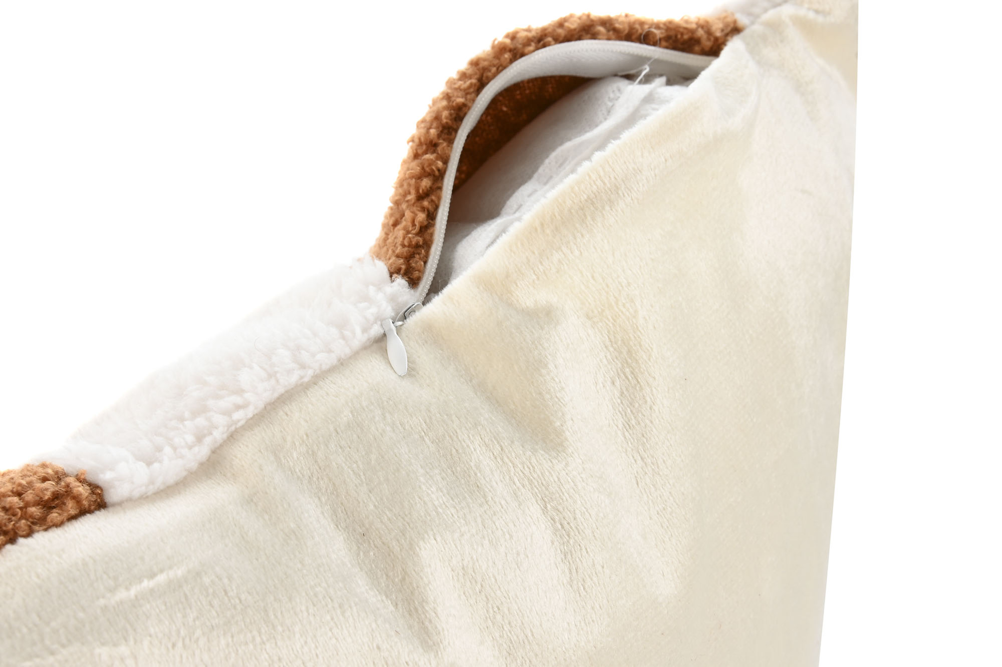 COJIN POLIESTER 45X8X45 420 GRS PATCHWORK BLANCO 3