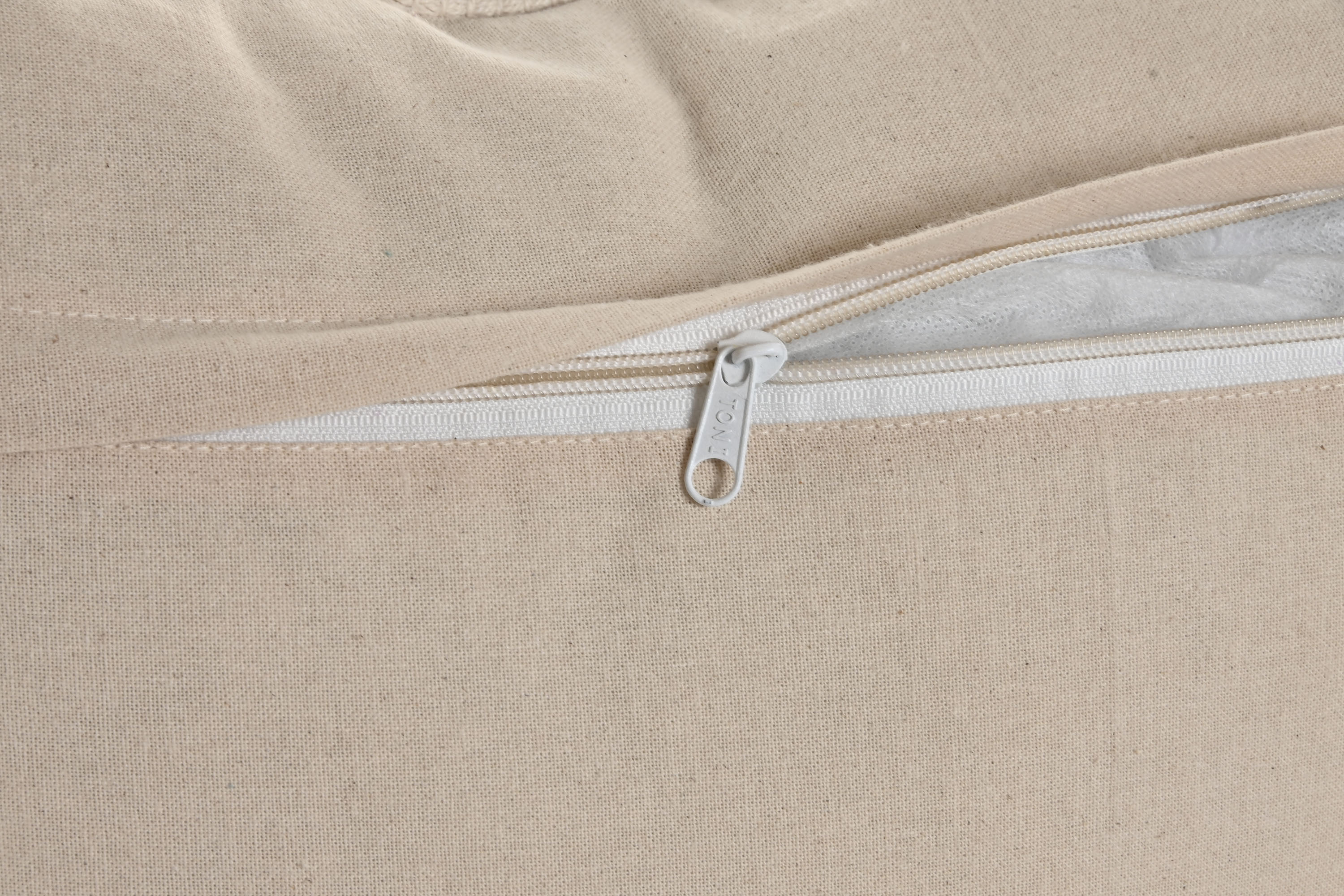 COJIN ALGODON 45X45 420 GRS HECHO A MANO CRUDO 4