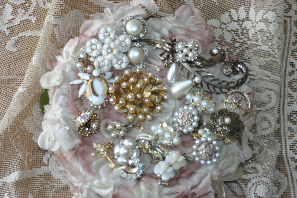 Joyas de Plata vieja, para mujeres que adoran el estilo vintage