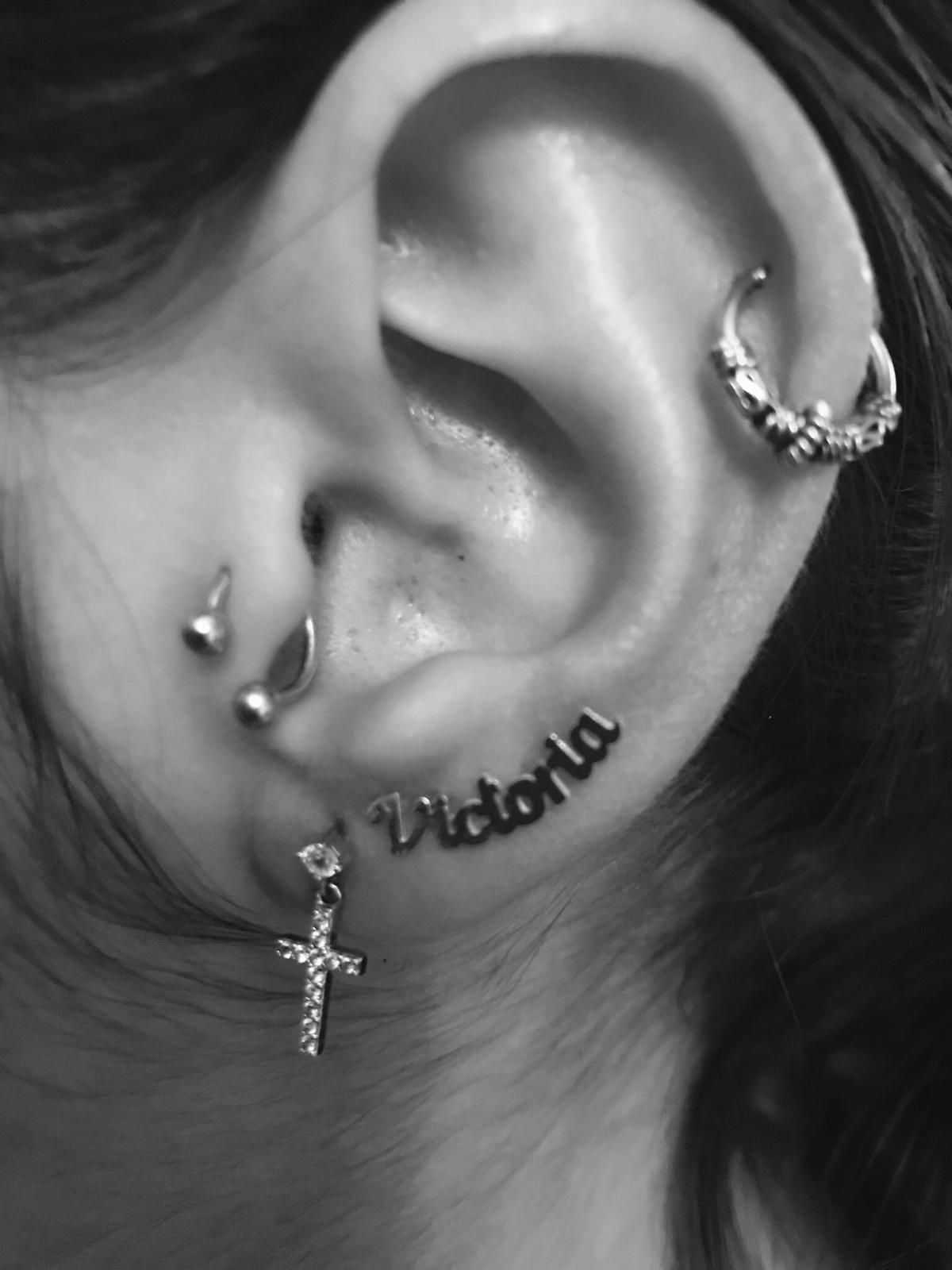 Pendientes con nombres, la joya de moda
