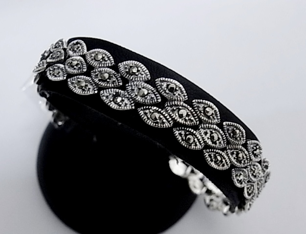 Pulsera de Plata de Ley con Marquesitas