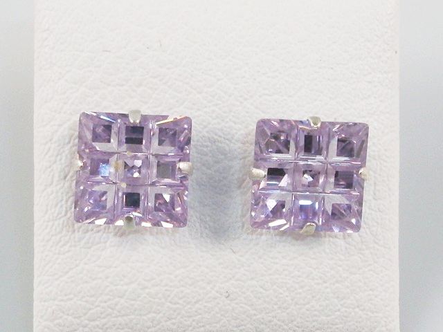 Pendientes Plata de Ley con Cuadricula Circonita 10 Mm. Lavanda